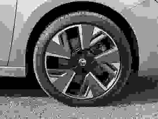 Vauxhall Corsa-e Photo at-91e6a084767a4b8c8fab723a518904be.jpg