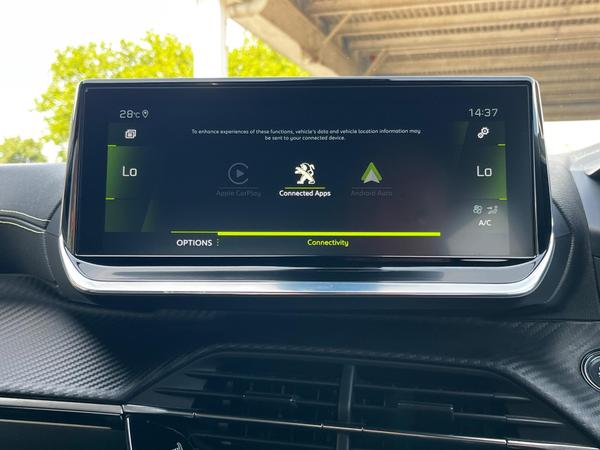 Used Peugeot 2008 LO71RZA 56