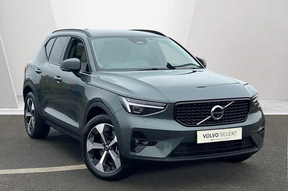 2026 Volvo XC40