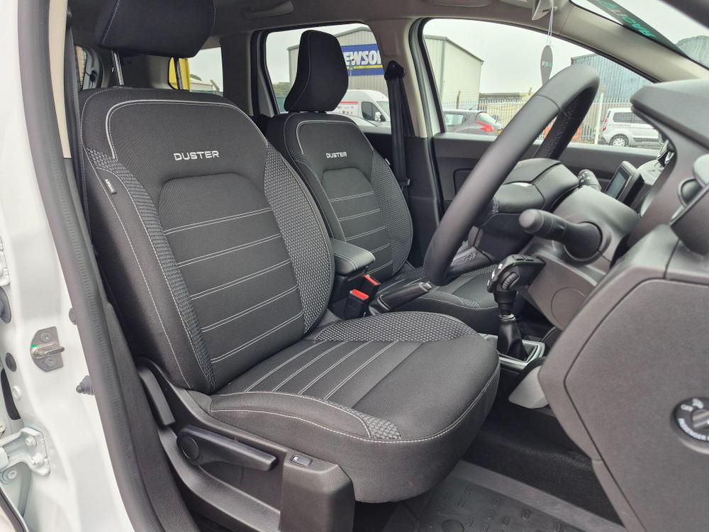 Dacia Duster Photo at-920904c9166142f6b2f5d0426266b7c9.jpg