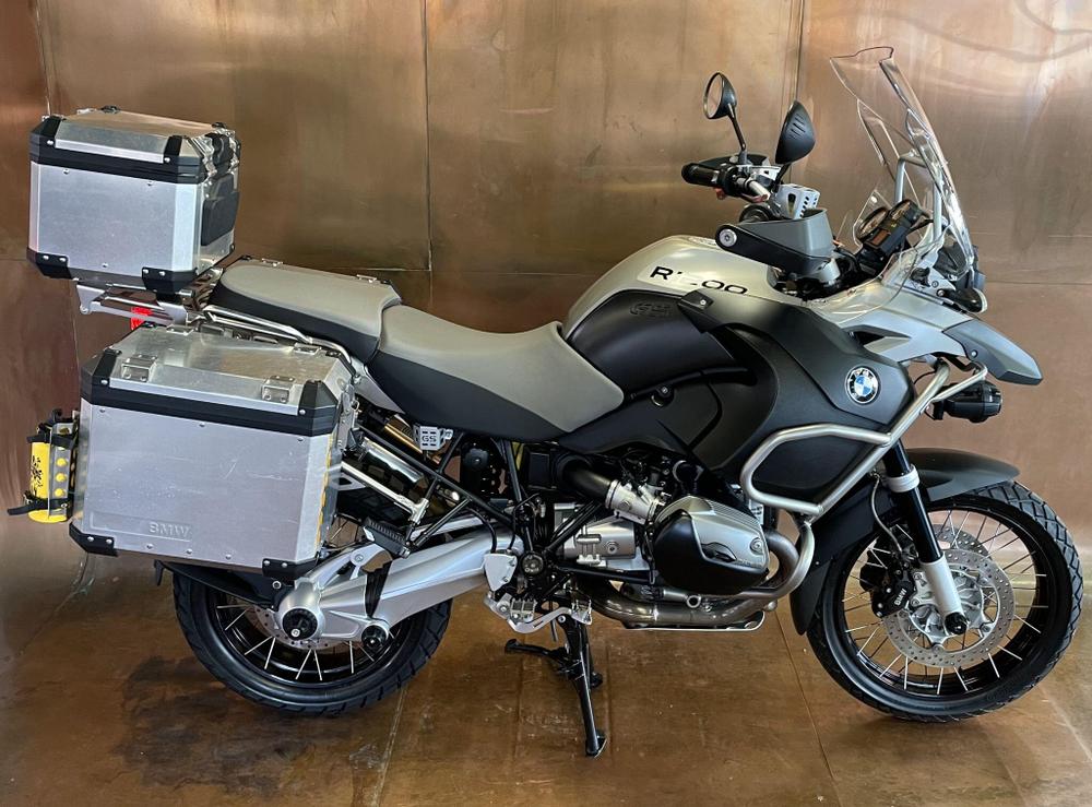 BMW R 1200 GS Adventure Photo at-920f95f5f3164ba08cc1d647e3930465.jpg