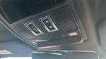 Land Rover Defender Photo 8