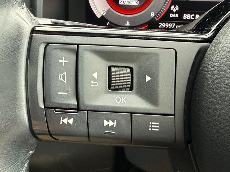 Used Nissan Qashqai WR72LEJ 16