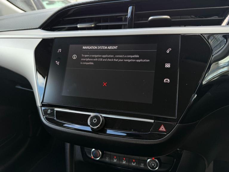 Used Vauxhall Corsa WO72LLW 17