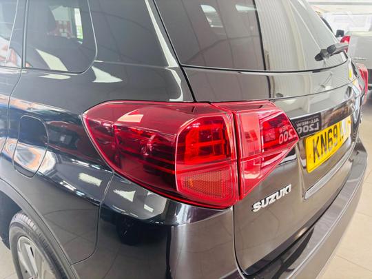 Suzuki Vitara Photo at-9285a02bd3d54f60887d6a4a6dda3e98.jpg
