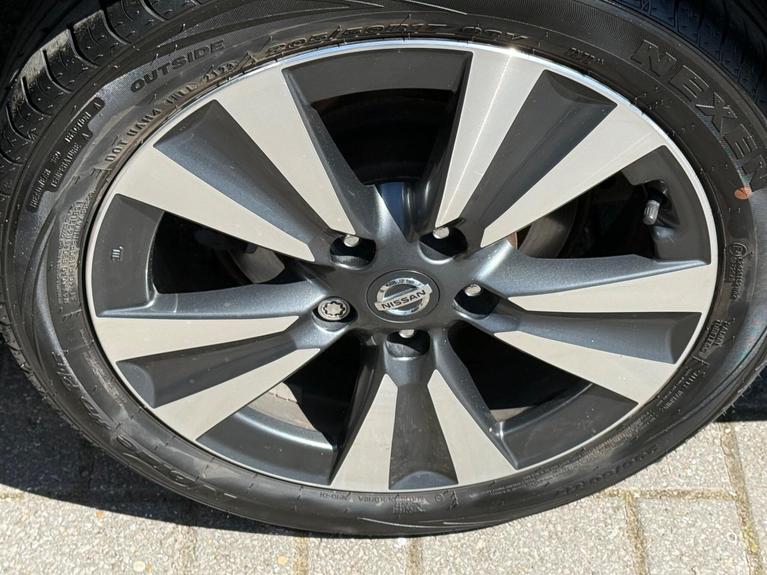 Used Nissan Pulsar WV68GJF 23