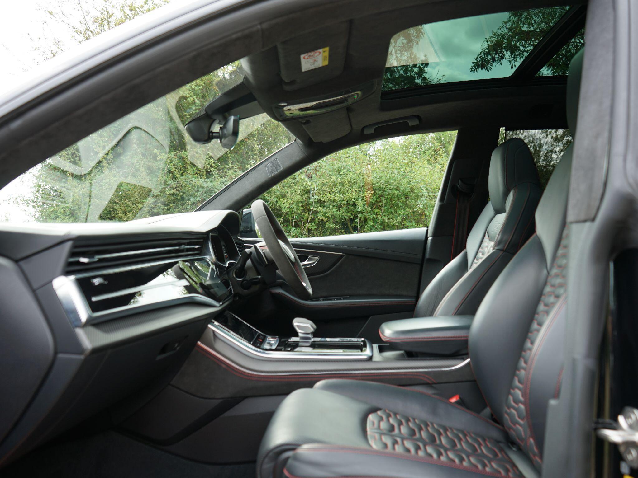 Audi RSQ8 4.0 TFSI V8 Vorsprung Tiptronic quattro Euro 6 (s/s) 5dr — photo 3