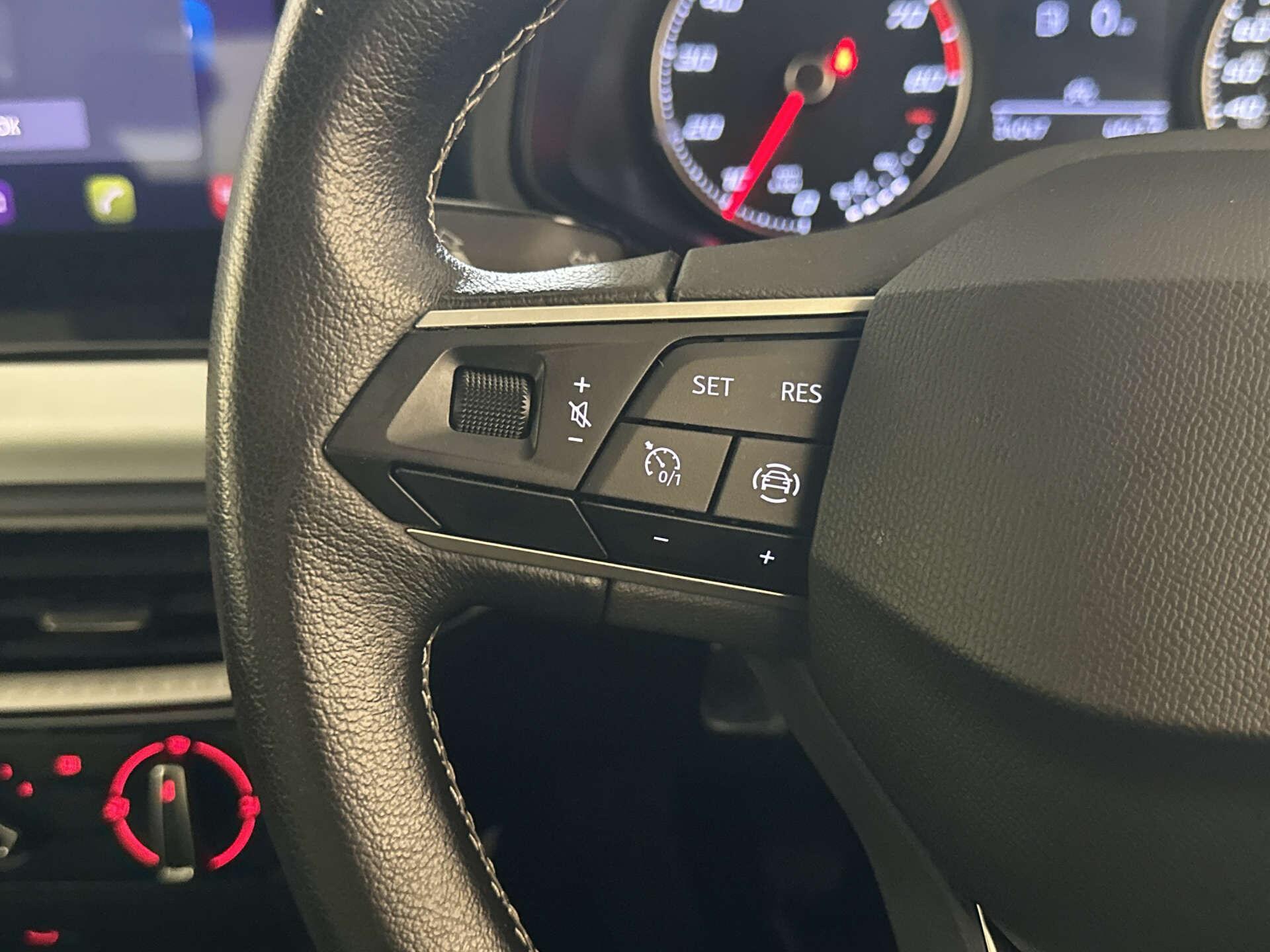 2022 SEAT Arona thumbnail 18