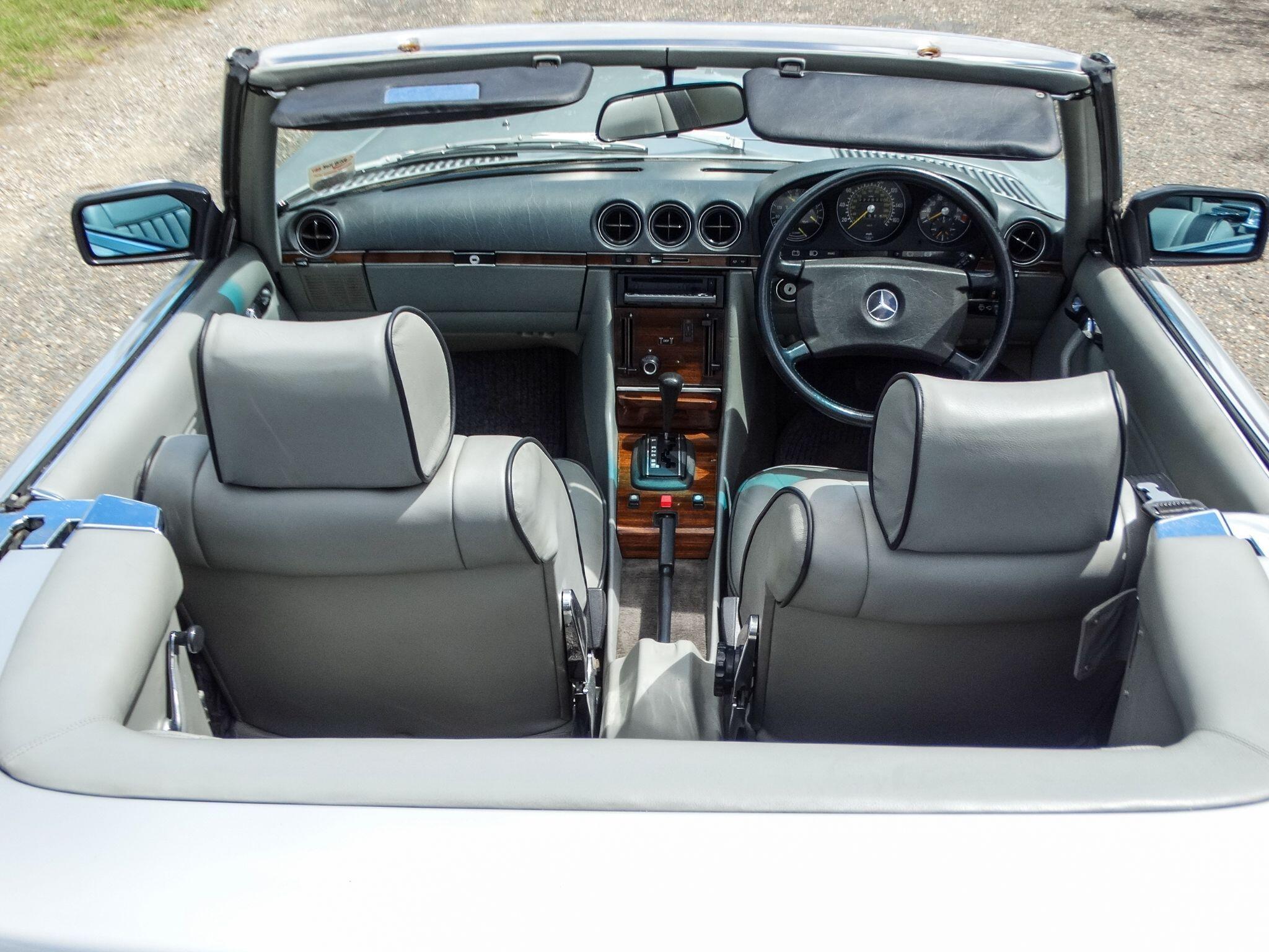 Mercedes-Benz 500 SL — photo 24