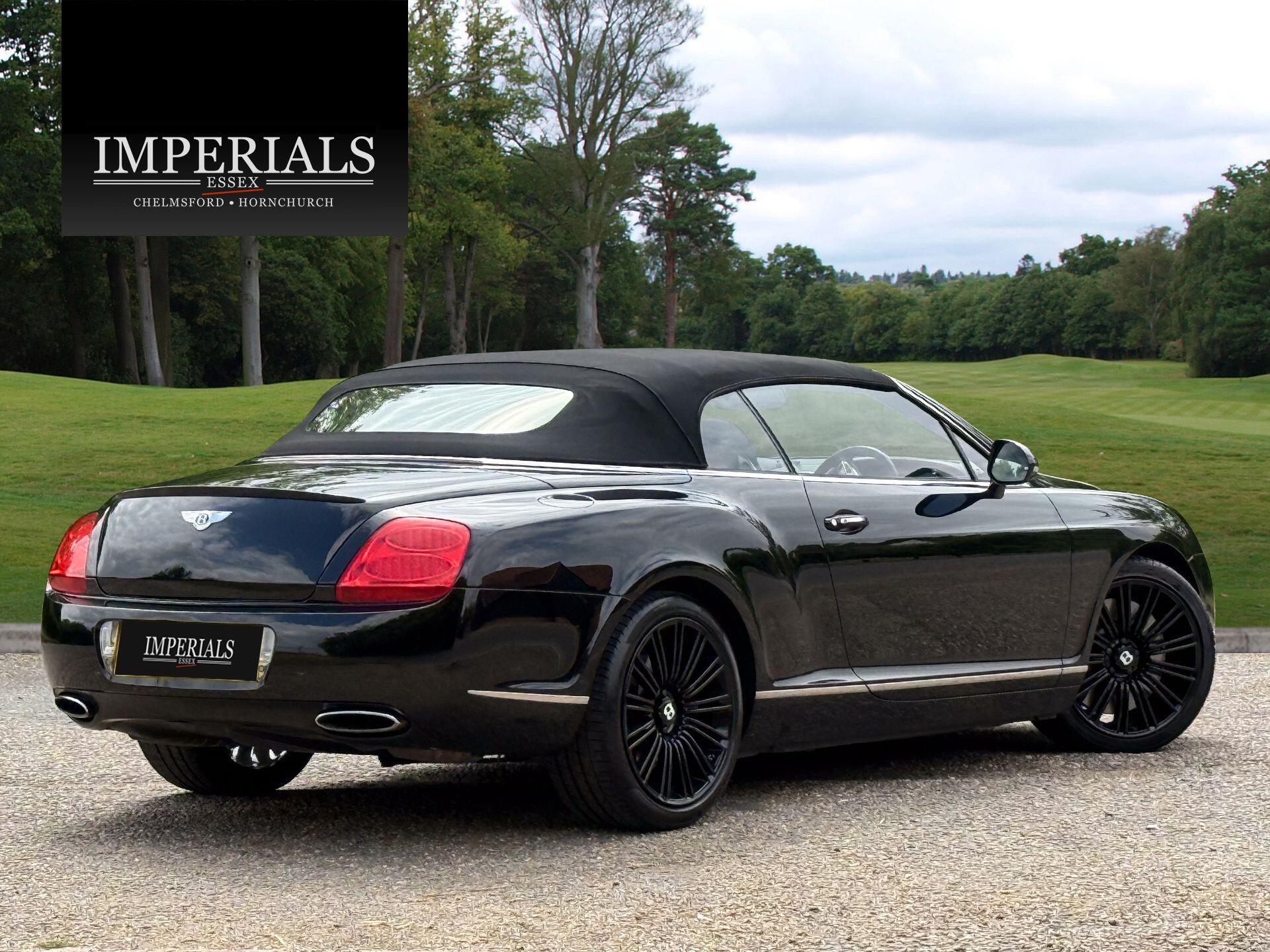 Bentley Continental 6.0 W12 GTC Speed Convertible 2dr Petrol Auto 4WD Euro 4 (610 ps) — photo 23
