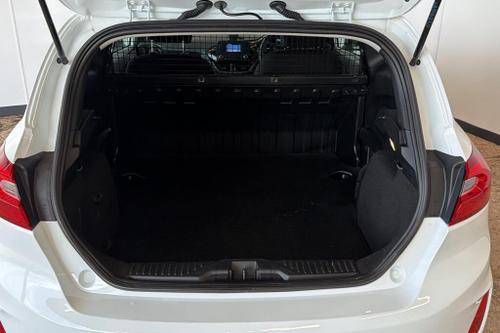 Ford FIESTA Photo at-9366b73afe3c4c5fb1d4fb62c1643394.jpg