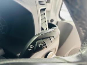Ford Transit Custom Photo 37