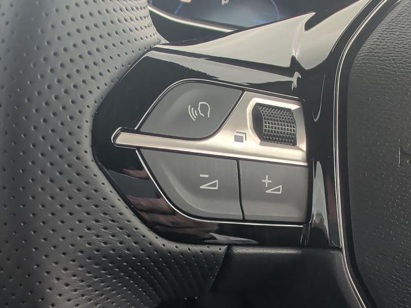 Used Peugeot 208 202601289492571 18