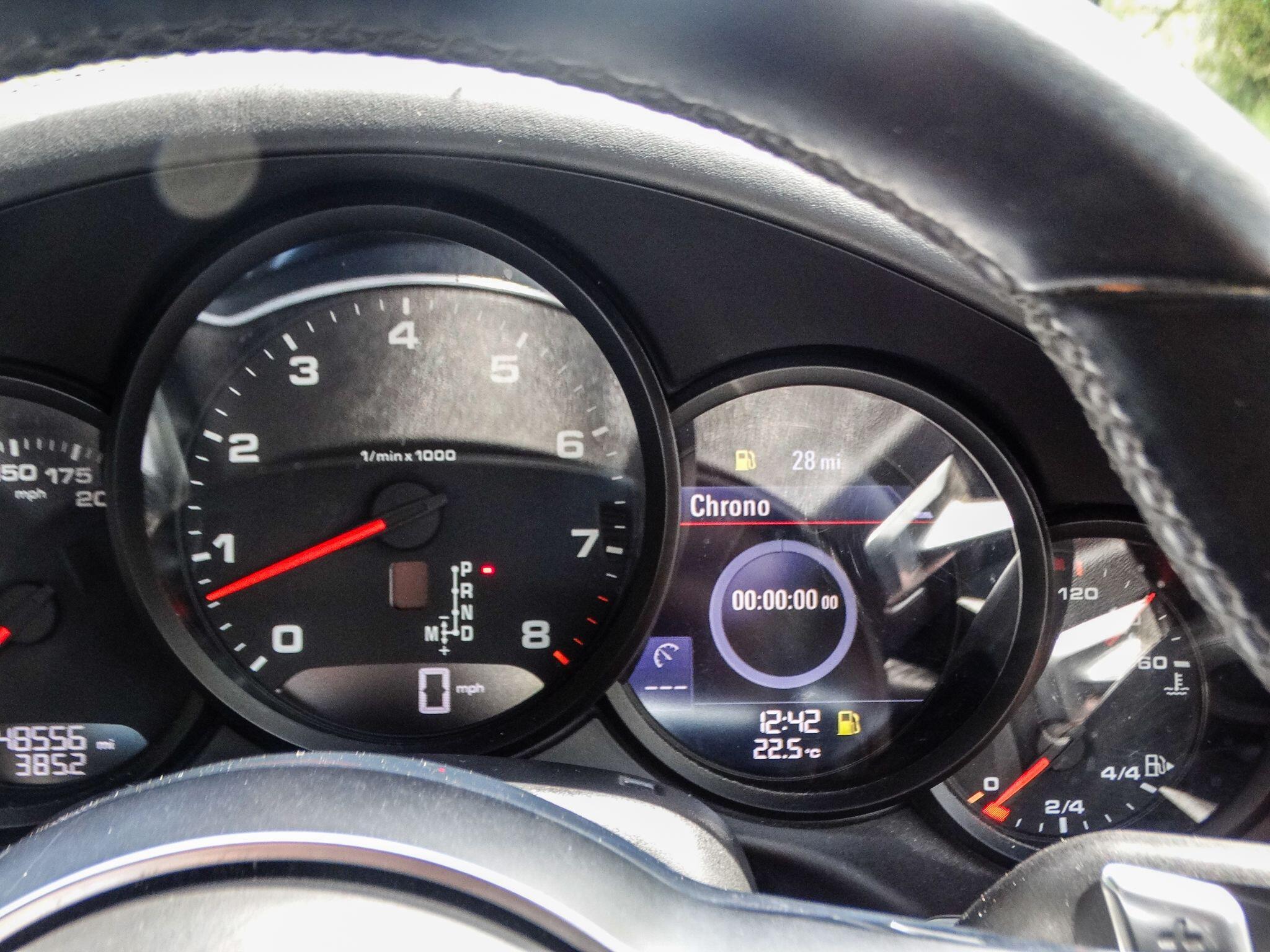 Porsche 911 — photo 22