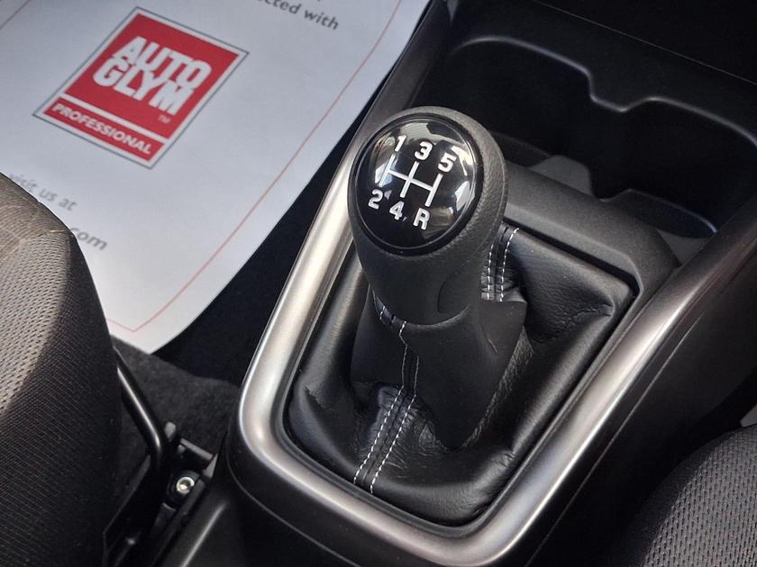 Suzuki Swift Photo at-93fffb742f8e4099b536c8ef129deabd.jpg