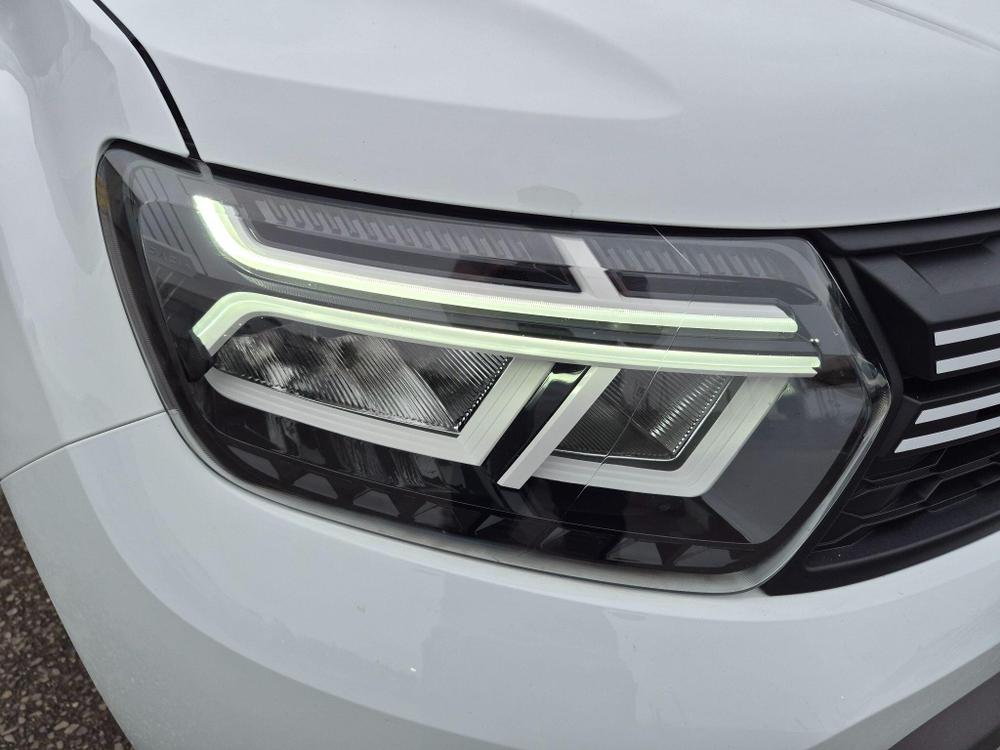 Dacia Duster Photo at-9403bb8dfa5e4a5ea98450e0f2f2d4f7.jpg