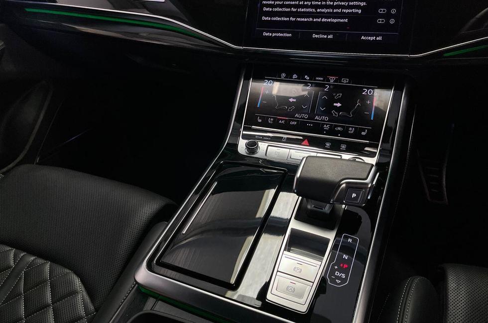 Audi Q8 Photo at-94153eb936a74d26a121a0aaed17070a.jpg