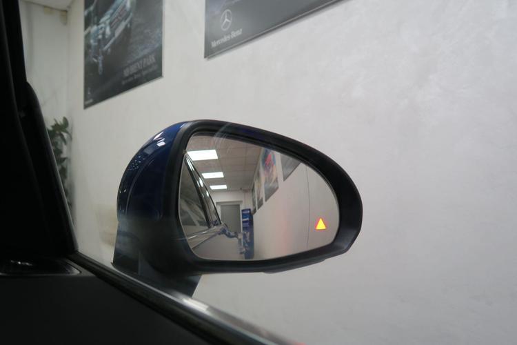 Used Mercedes-Benz GLC GU24USF 18
