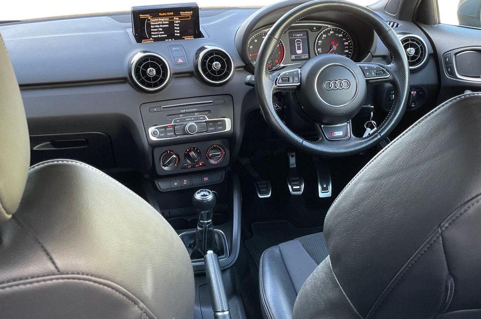 Audi A1 Photo at-9429518bd54a402086349cd3c228a9c7.jpg