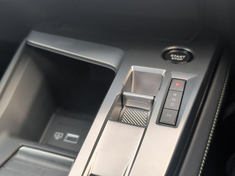 Used Peugeot 308 SW 202601058928729 21