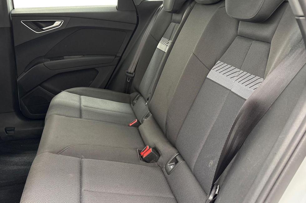 Audi Q4 Photo at-94641bcbad4d430e96ffb3f0382b0b74.jpg
