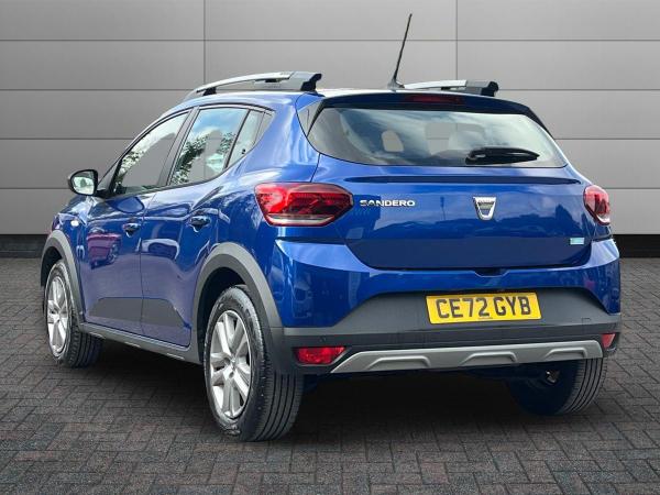 Dacia Sandero Stepway Photo at-94af620c36334a67ad52852b70a22f98.jpg