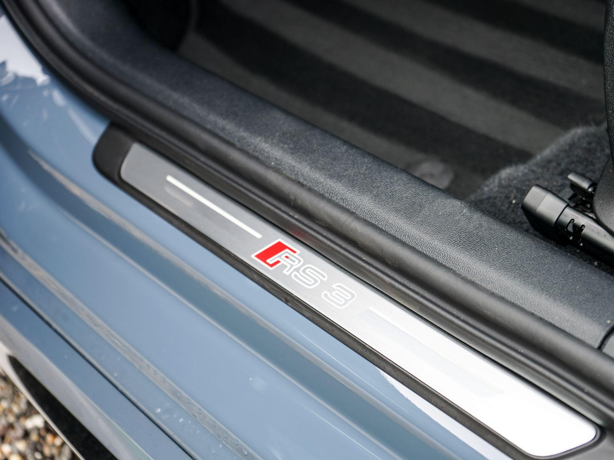 Audi RS3 2.5 TFSI Vorsprung Sportback S Tronic quattro Euro 6 (s/s) 5dr — photo 23