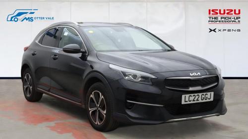 Kia XCEED Photo at-951a6106c1d14b3eb161dbd291e30567.jpg