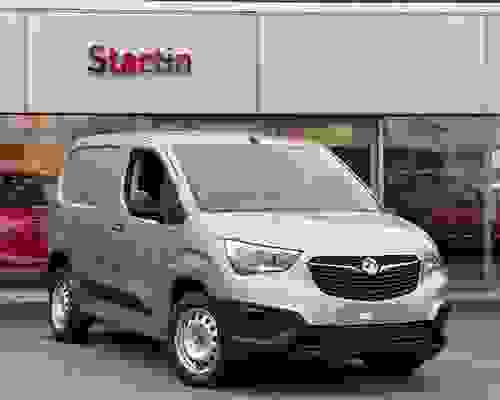 Vauxhall Combo 1.5 Turbo D 2300 Pro L1 H1 Euro 6 (s/s) 5dr Moonstone Grey at Startin Group