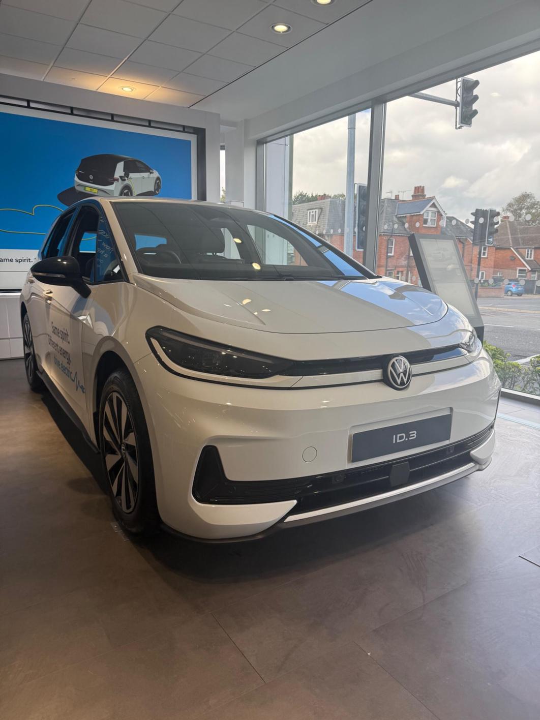 Volkswagen ID.3 Neo 50kWh Life Auto 5dr