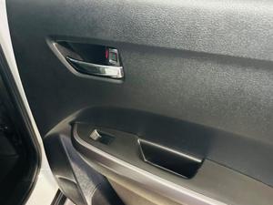 Suzuki Vitara Photo 25