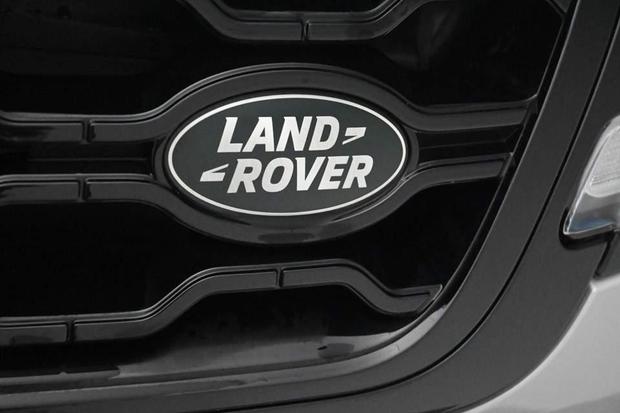 Land Rover RANGE ROVER EVOQUE Photo at-959741f977ce499cb530a59c08418820.jpg