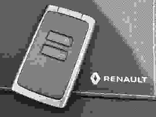 Renault Zoe Photo at-95be20d528bb4c34aeb0dae16a1a08fb.jpg