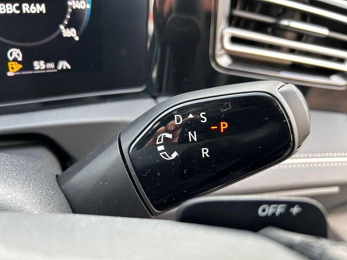 Volkswagen Tiguan Photo at-95d6be1c62a14b61b12a1db5ea53b220.jpg