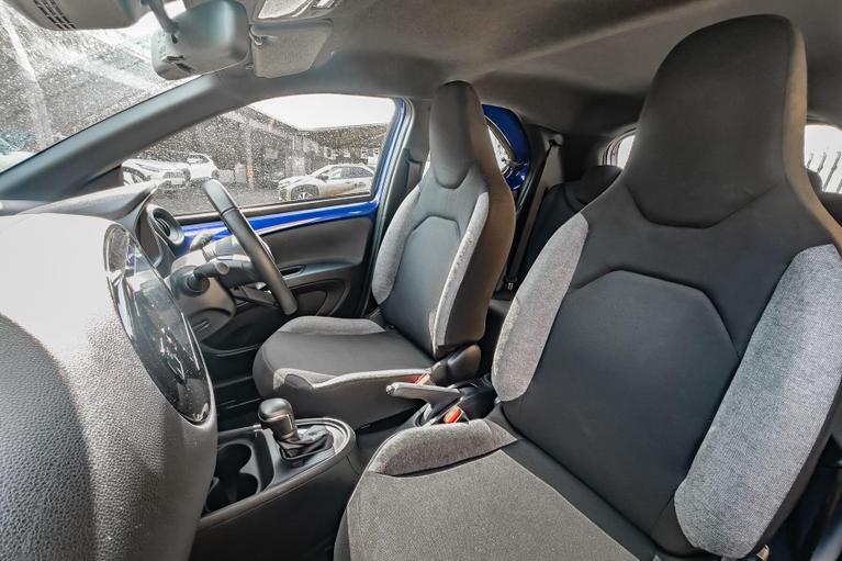 Used Toyota Aygo X FD25TXF 27