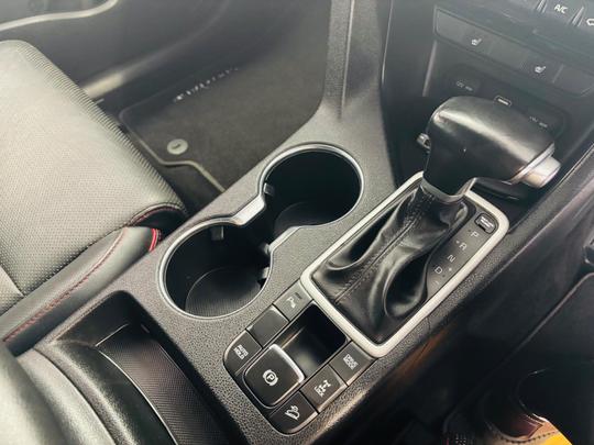 Kia Sportage Photo at-9618f6e32fe8459681b26d3c2a3a223a.jpg