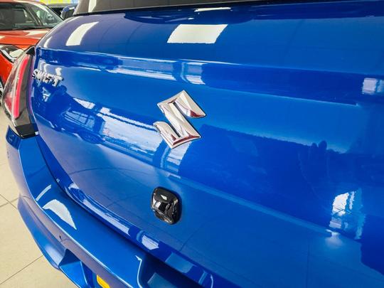 Suzuki Swift Photo at-966402068e694bf5ad8034eb925b12cd.jpg