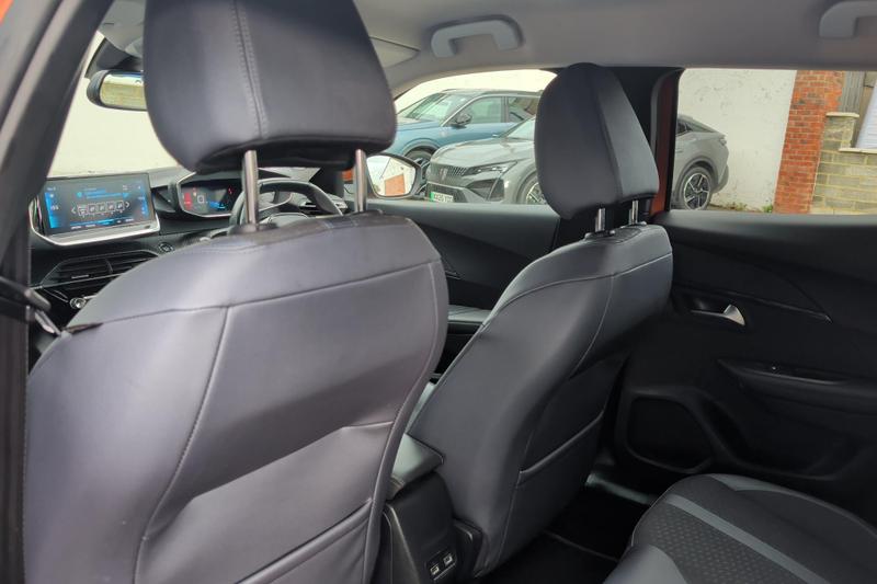 Used Peugeot 2008 YG70CVW 35