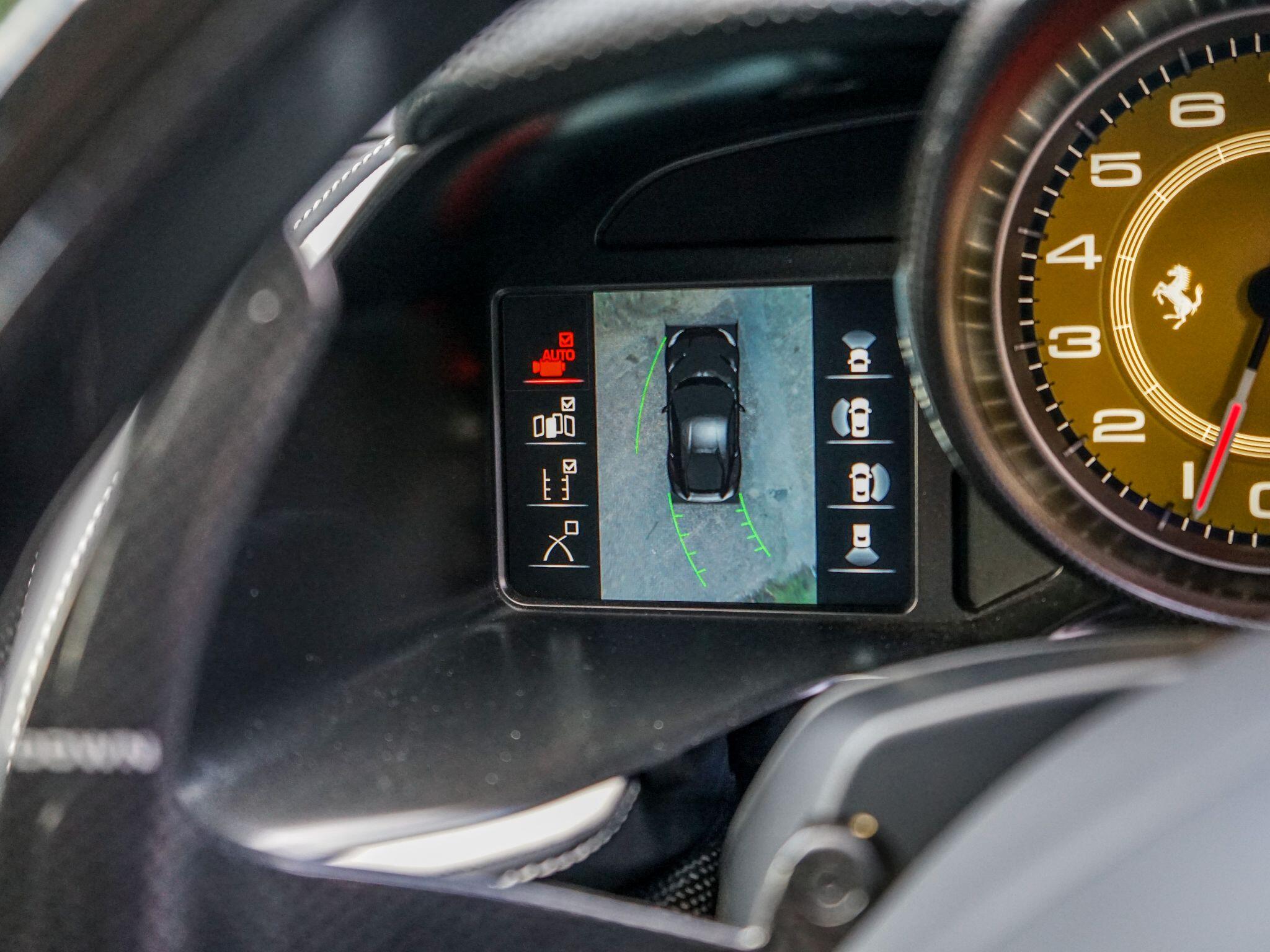 Ferrari 812 Superfast 6.5 V12 F1 DCT Euro 6 (s/s) 2dr — photo 35