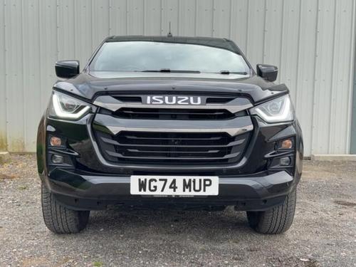 Isuzu D-MAX Photo at-9679bbec40e44ba5b21edde8476fc329.jpg