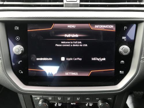 SEAT Arona Photo at-969a65f8a17844fb869ca6bf283e91ce.jpg