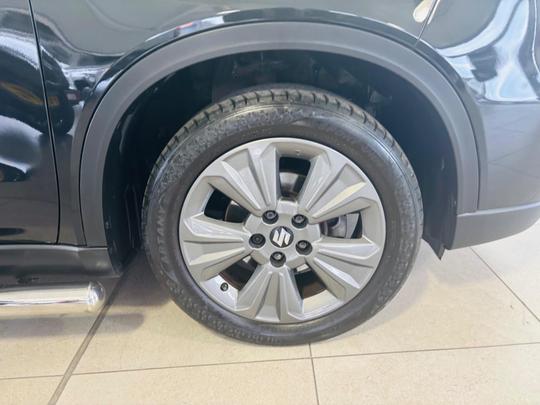 Suzuki Vitara Photo at-96bb3ee7d1a84d06acac5e9d6fde2475.jpg