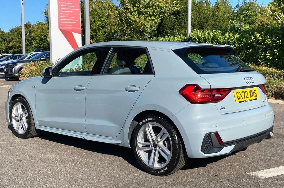 Audi A1 Photo at-96eafe114b7f4a73b391a96564ca2067.jpg