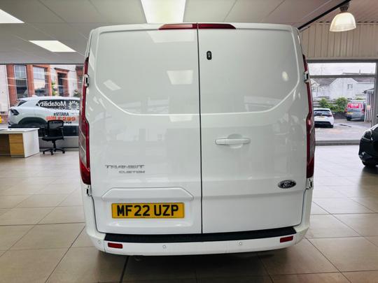 Ford Transit Custom Photo at-96f55d6300e4410d83bf5274768f3cb3.jpg