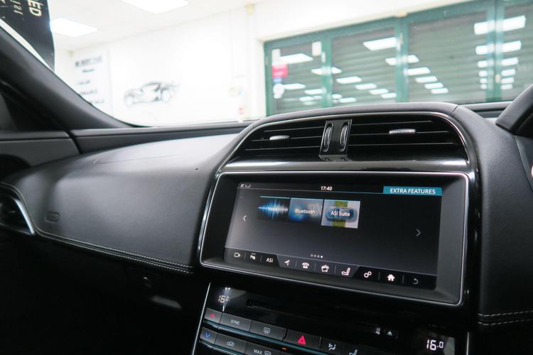 Used Jaguar XE AE18BDY 18