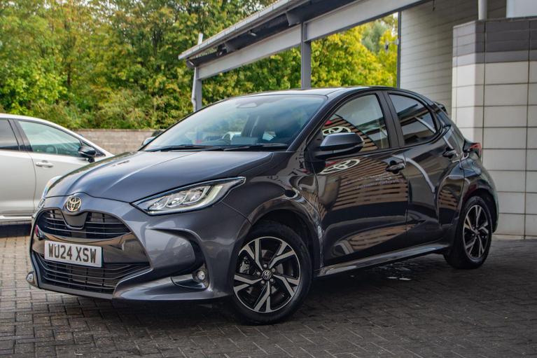 Used Toyota Yaris WU24XSW 8