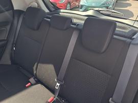 Suzuki Swift Photo 24
