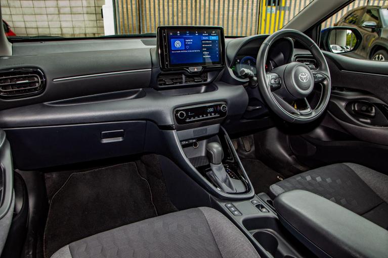Used Toyota Yaris WT24ETV 13