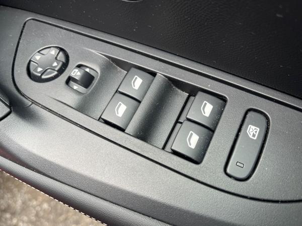 Used Peugeot 2008 KE24NFF 31