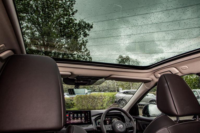 Used Nissan Qashqai WR26UET 11